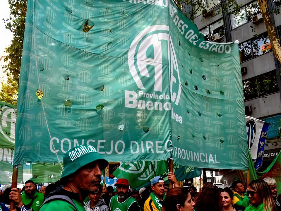 14d81d8451f181942e5f45ef799131279002f7e0