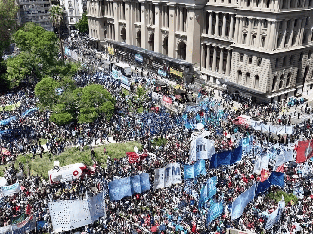 b98f2926a49aabed84abfd505e3755a681d8a66a (1)