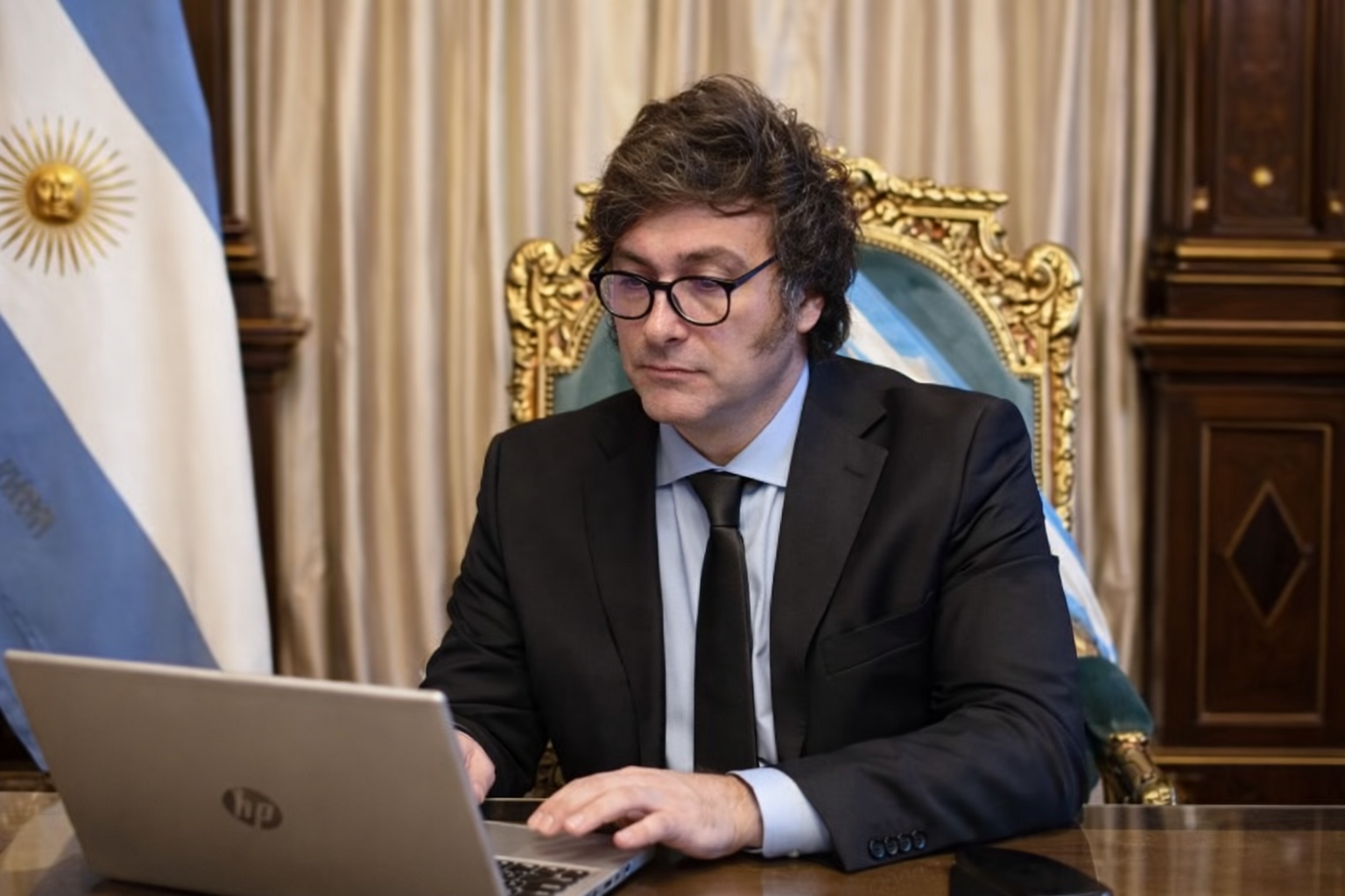 f1b043321ec667077b1a581829db084606c7a925